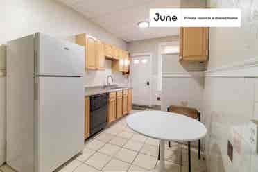 5 BR in Boston