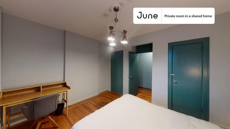 4 BR in New York City
