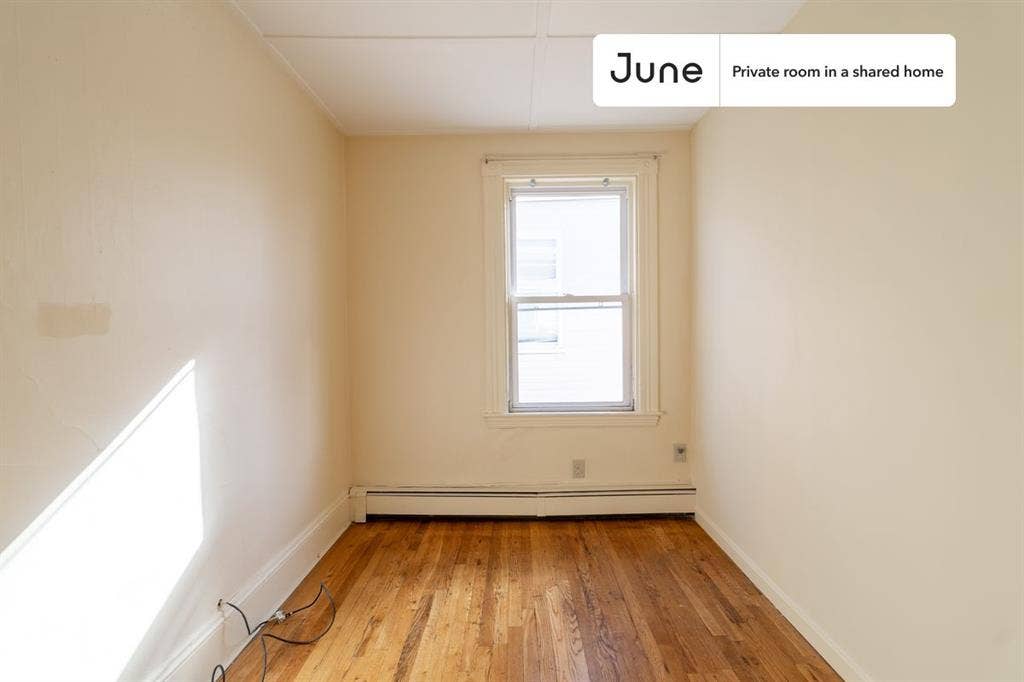 4 BR in Boston