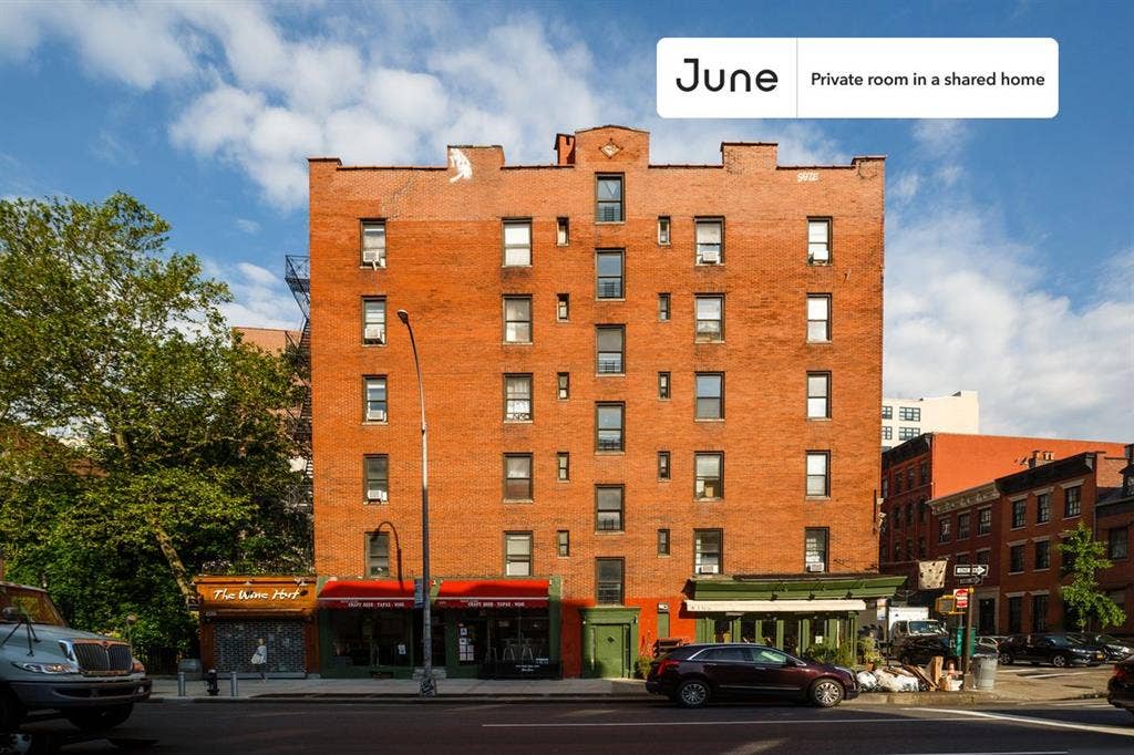 3 BR in New York City
