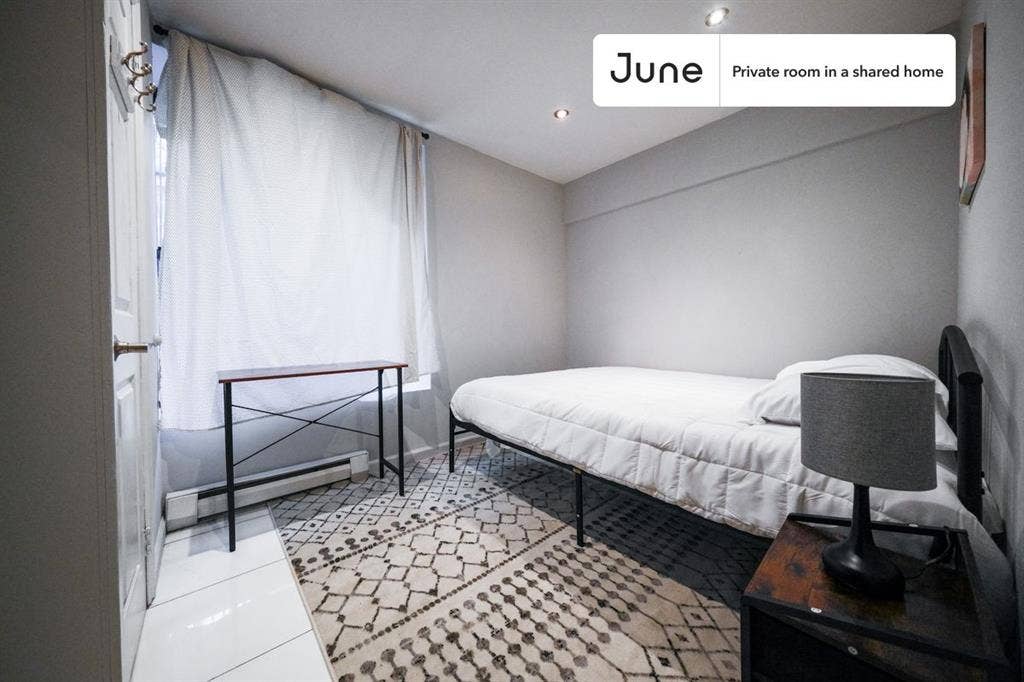 5 BR in New York City