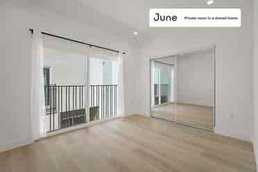 5 BR in Los Angeles