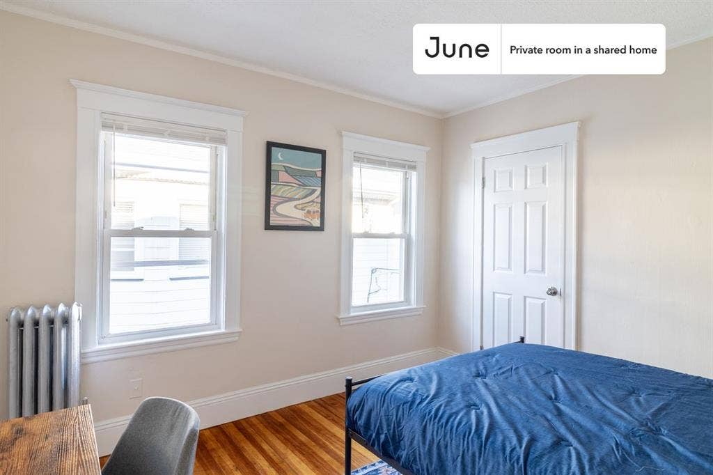 6 BR in Boston