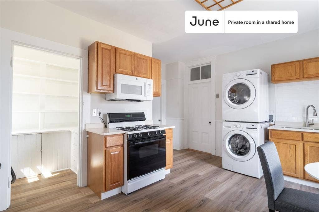 3 BR in Boston