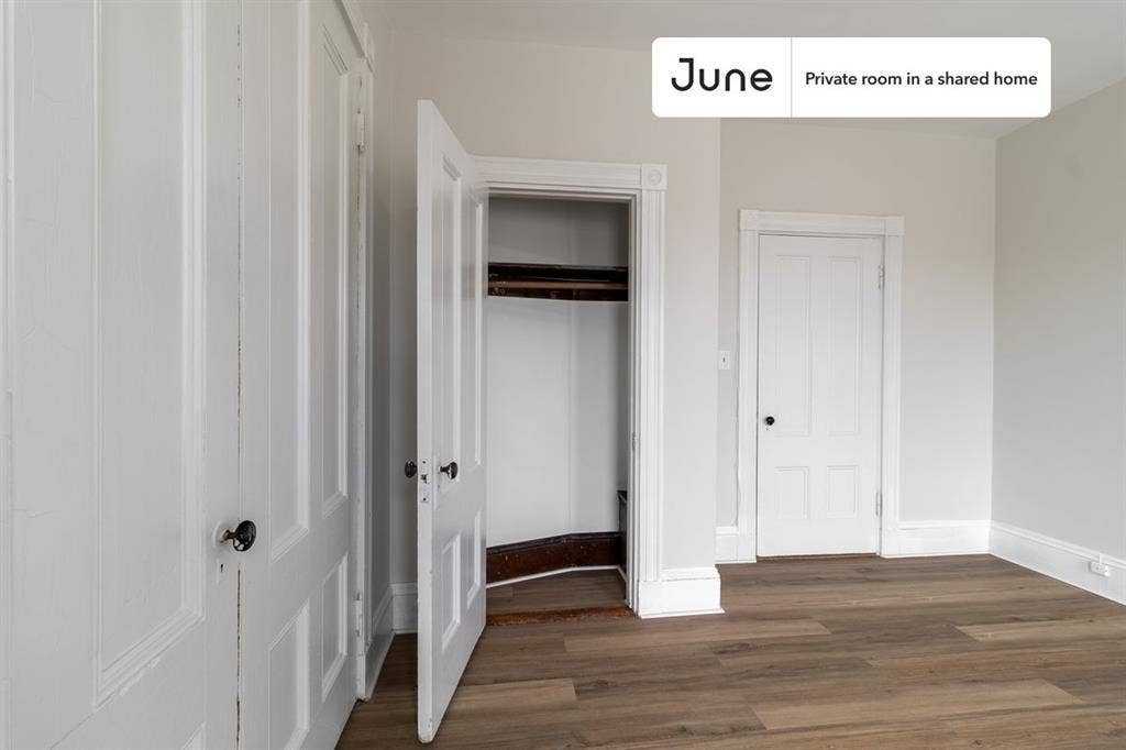 3 BR in Boston