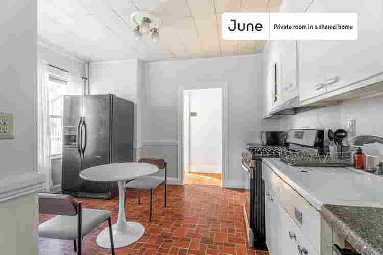3 BR in Boston