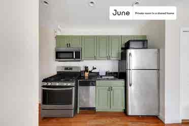 4 BR in New York City
