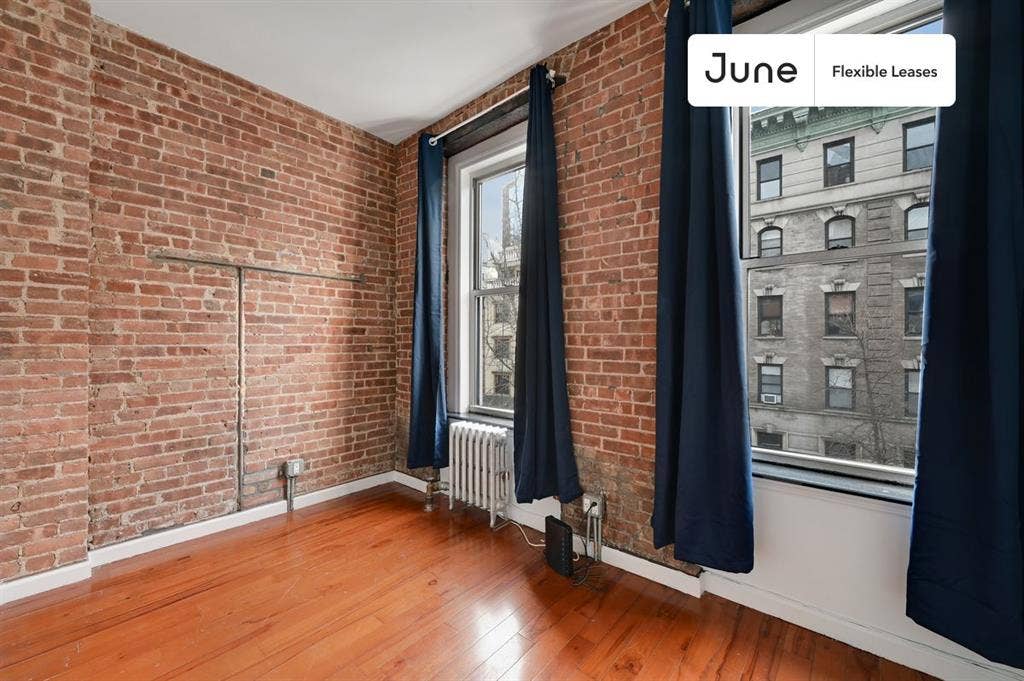 2 BR in New York City