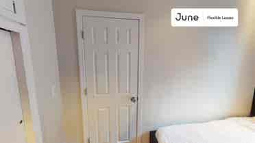 2 BR in New York City