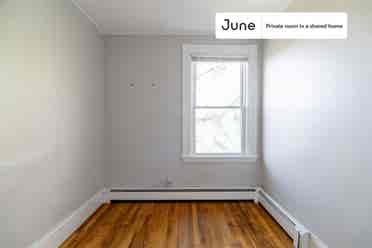 4 BR in Boston