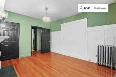 3 BR in Boston