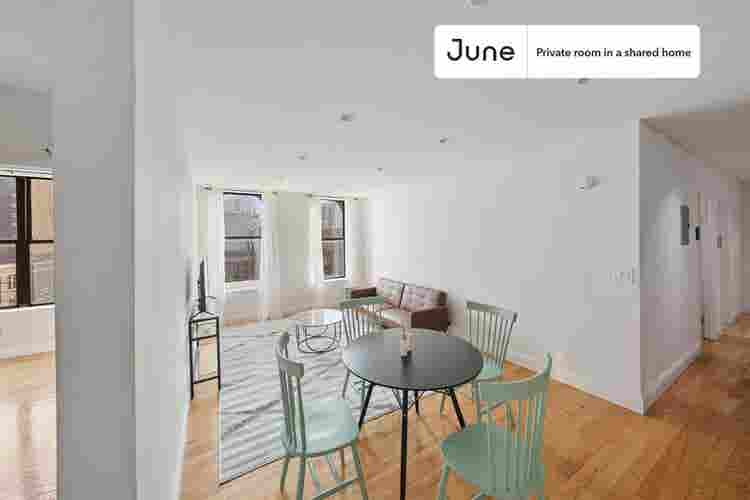 4 BR in New York City