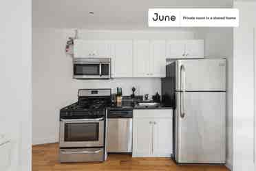 4 BR in New York City