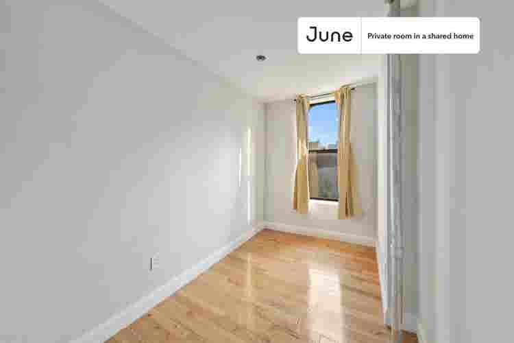4 BR in New York City