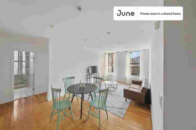 4 BR in New York City