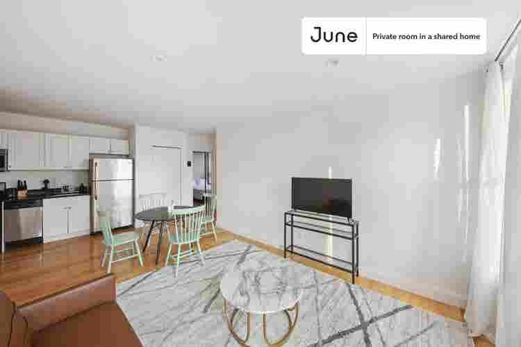 4 BR in New York City