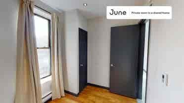 3 BR in New York City