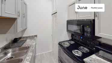 1 BR in Boston