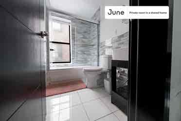 4 BR in New York City