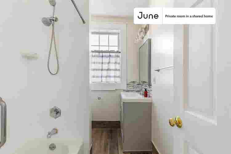 2 BR in Washington DC