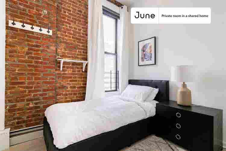 4 BR in New York City