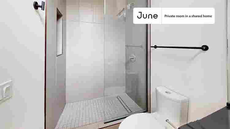 4 BR in Chicago