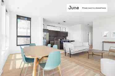 4 BR in Chicago