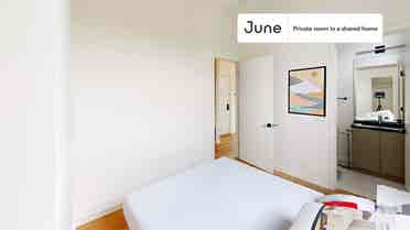 4 BR in Chicago