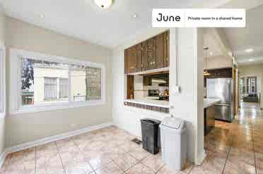 2 BR in Chicago