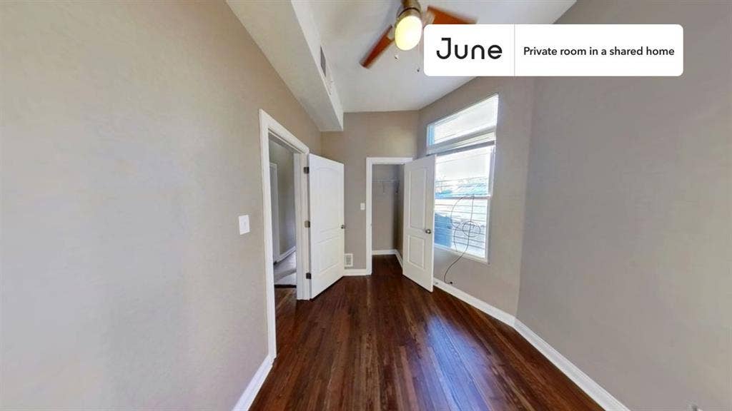 3 BR in Chicago