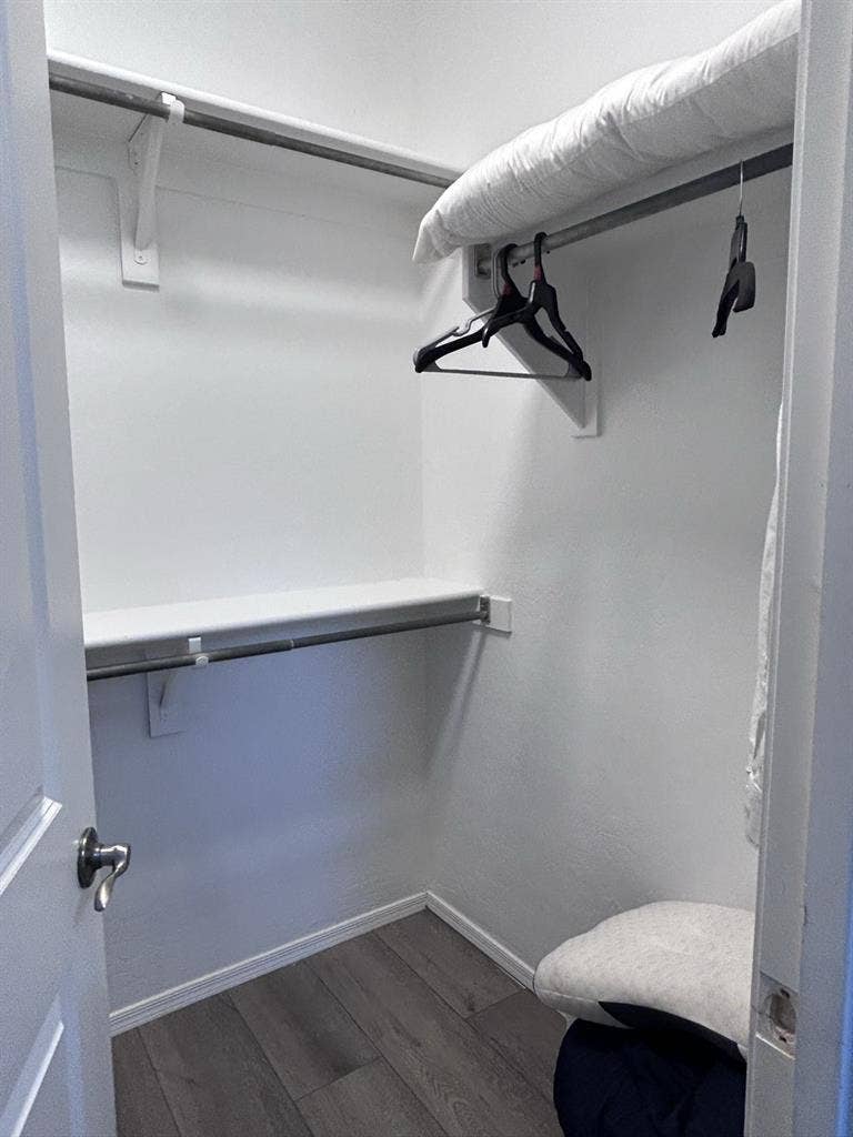 furnished room for rent