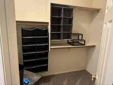 2 rooms available