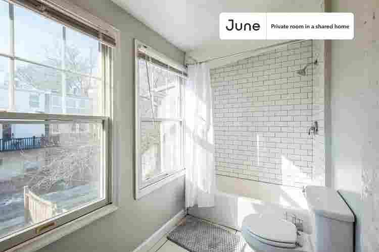 4 BR in Washington DC