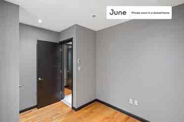 4 BR in New York City