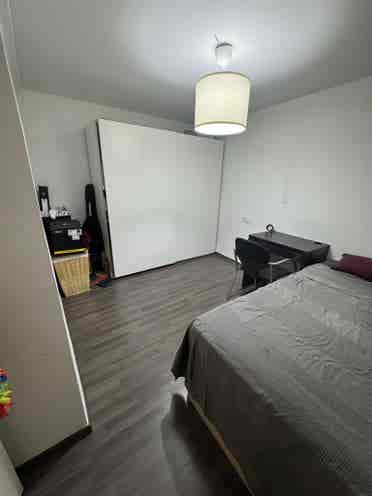 Alquilo habitación en hospitalet
