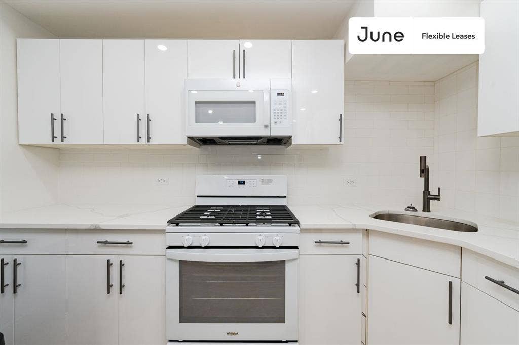 3 BR in New York City