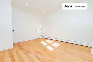 3 BR in New York City