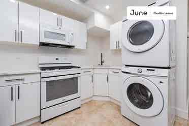 3 BR in New York City