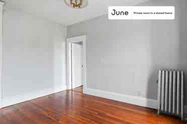 4 BR in Boston