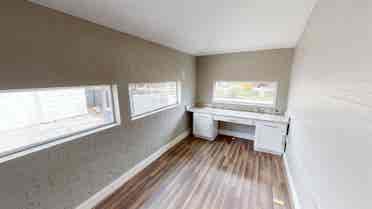 4 BR in Denver