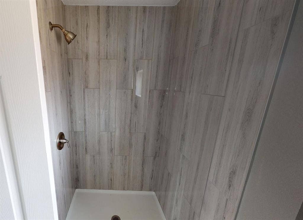 4 BR in Denver