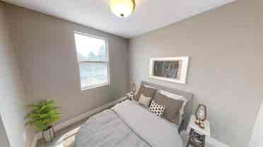 4 BR in Denver