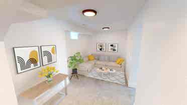 4 BR in Denver