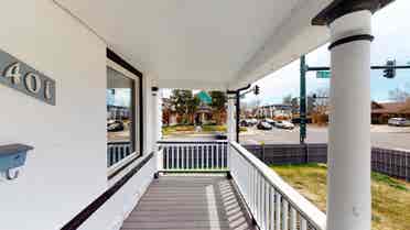 4 BR in Denver
