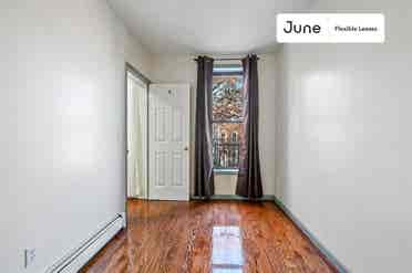 3 BR in New York City