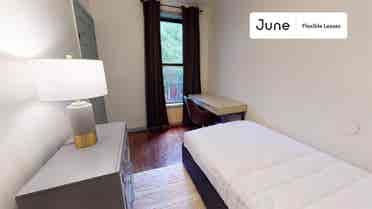 3 BR in New York City