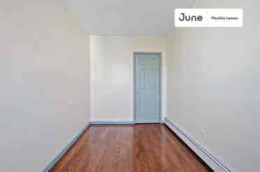 3 BR in New York City