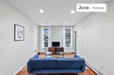3 BR in New York City