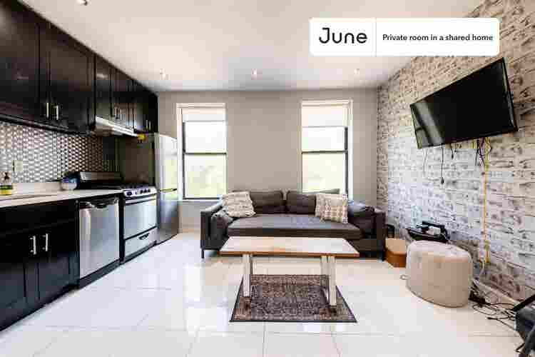 3 BR in New York City