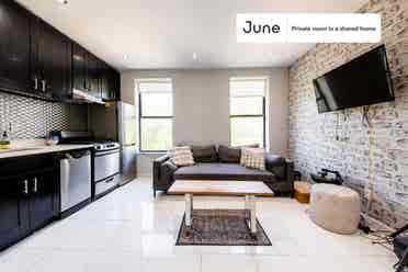 3 BR in New York City
